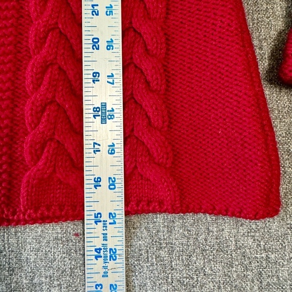Mercer & Madison 100% Wool Red Cardigan Sweater Size Small cable knit scandi - Picture 7 of 10